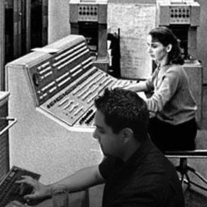 Meet your Posher, Efren